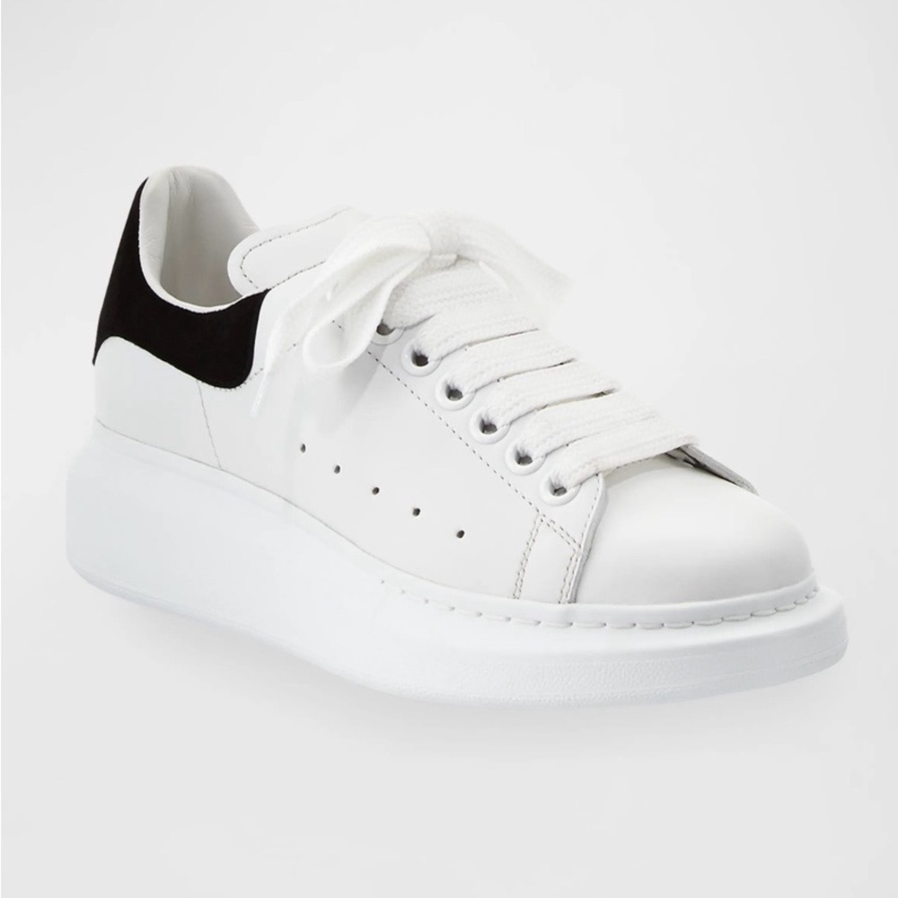 Alexander McQueen White and Black Sneakers AUTHENTIC - Picture 2 of 12